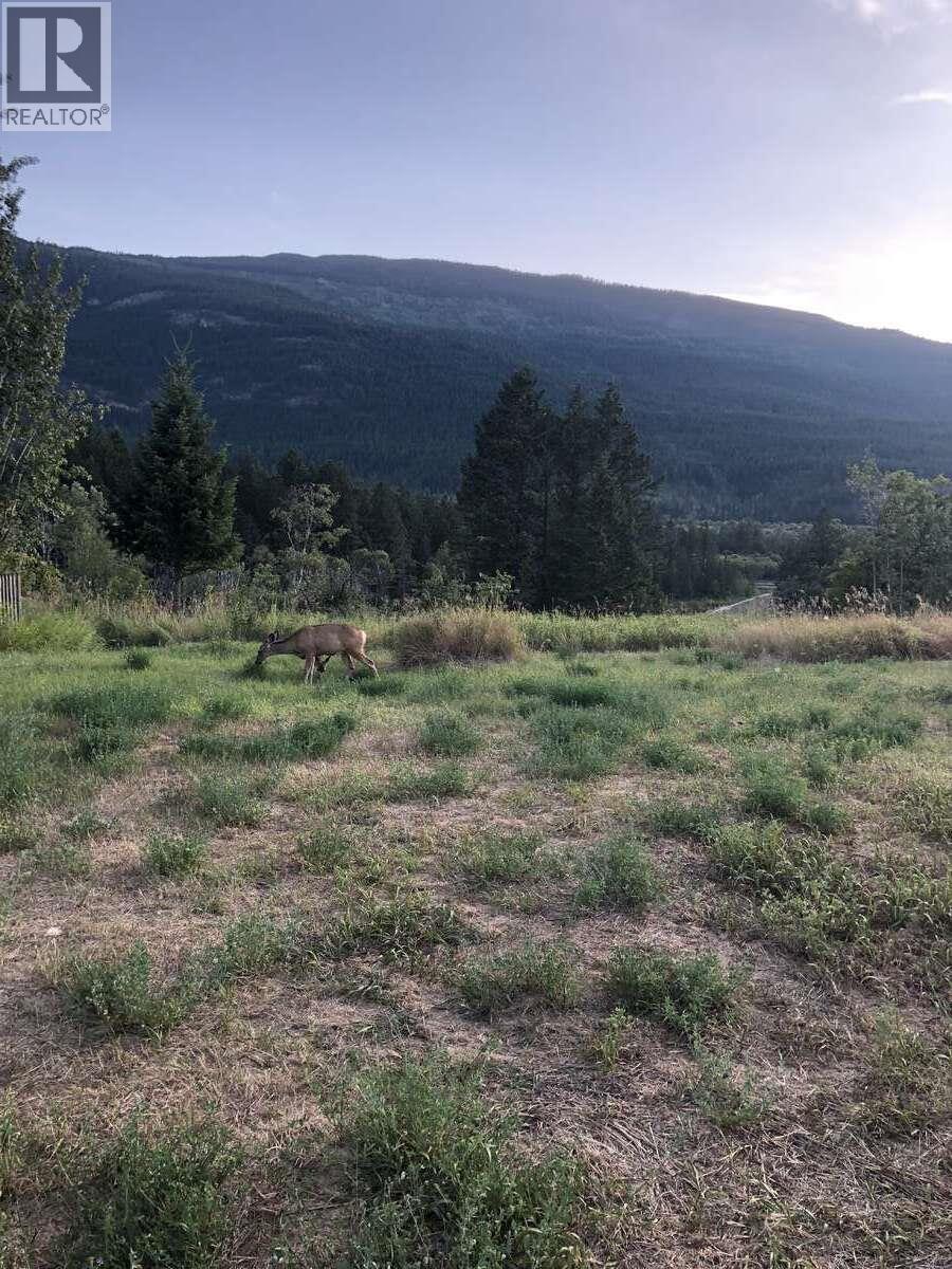 4764 Riverview Drive, Edgewater