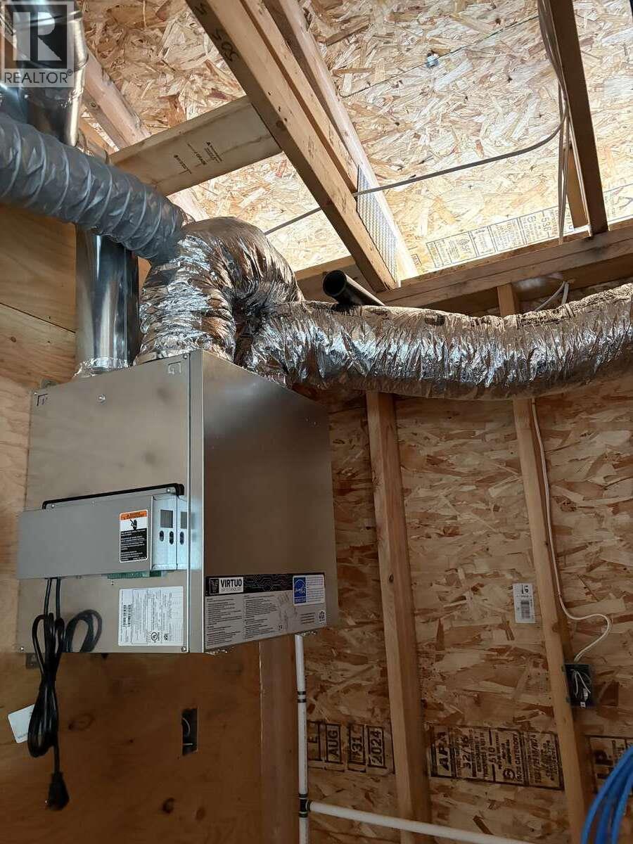 4764 Riverview Drive, Edgewater