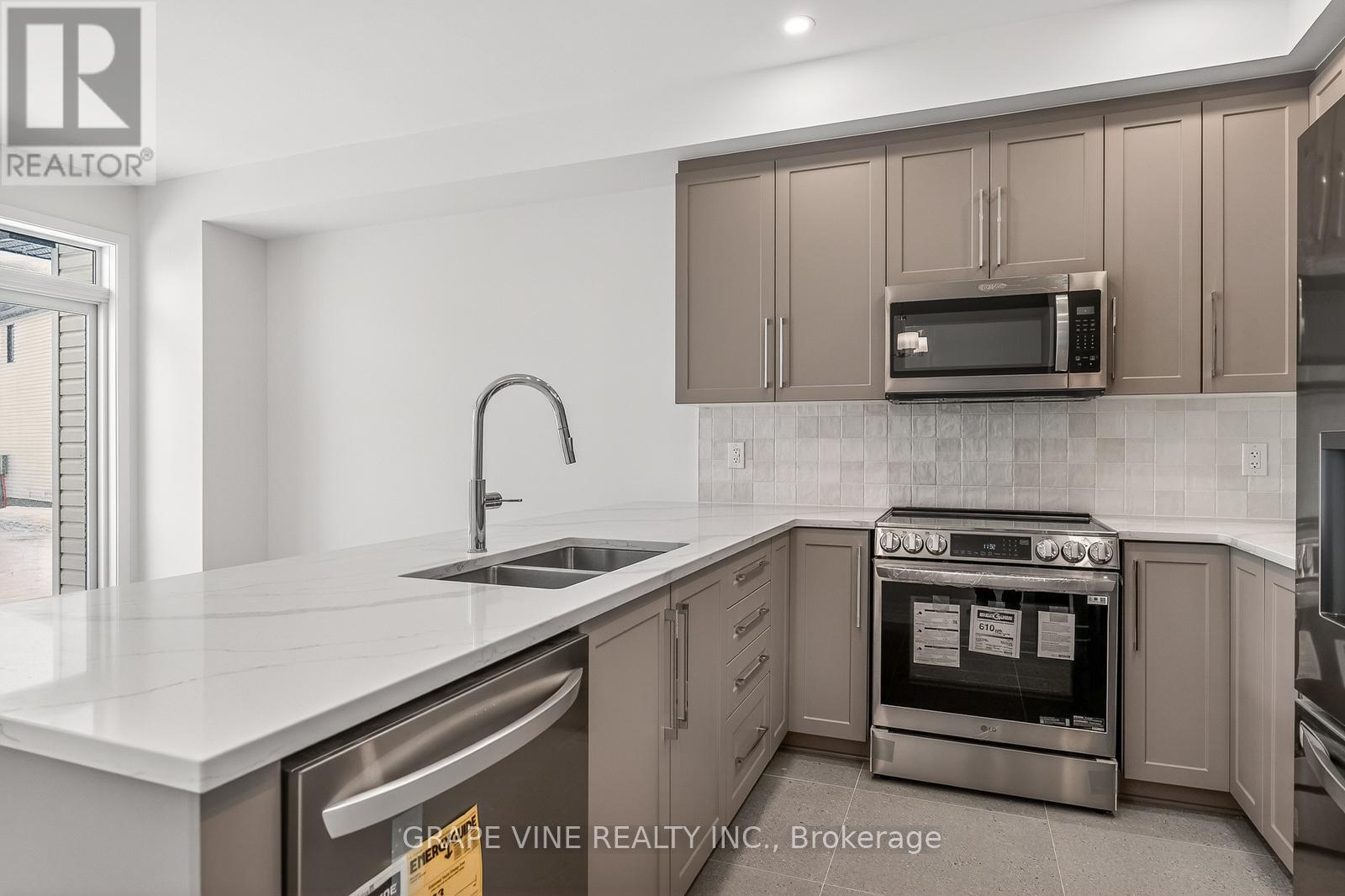 503 CORRETTO STREET - 15
