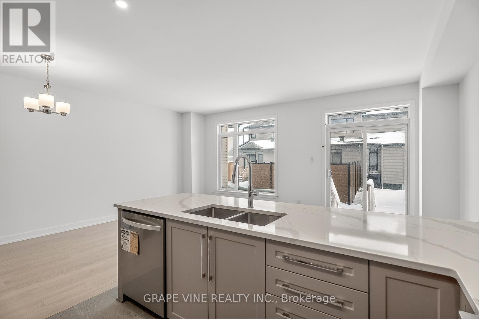 503 CORRETTO STREET - 16