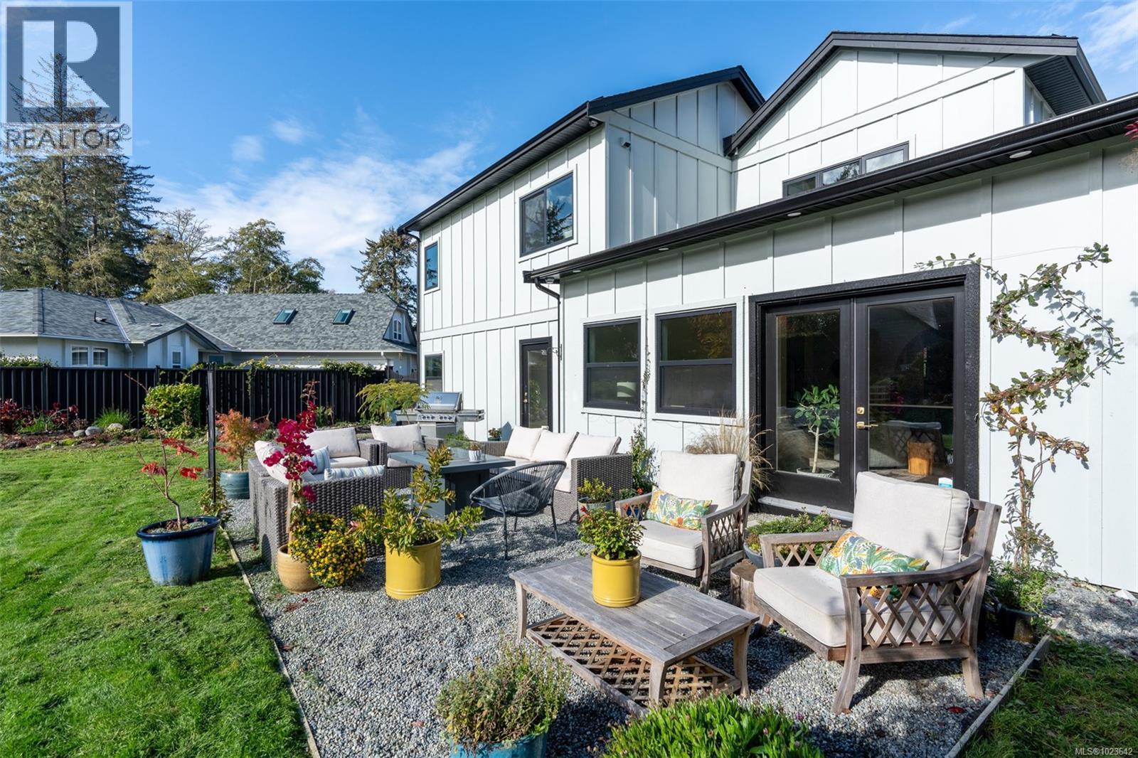 7247 Bethany Pl, Sooke