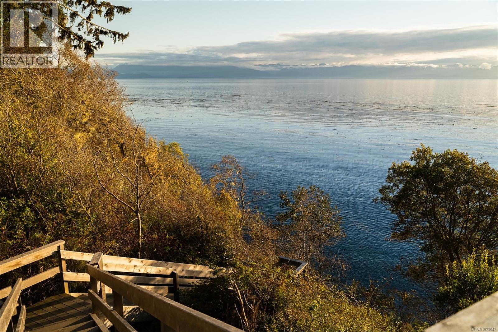 7247 Bethany Pl, Sooke