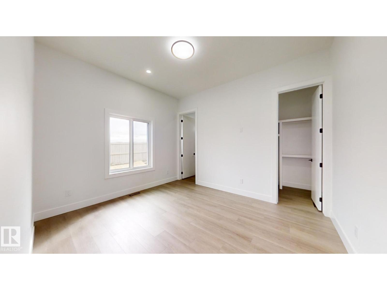 1707 18 ST NW, Edmonton