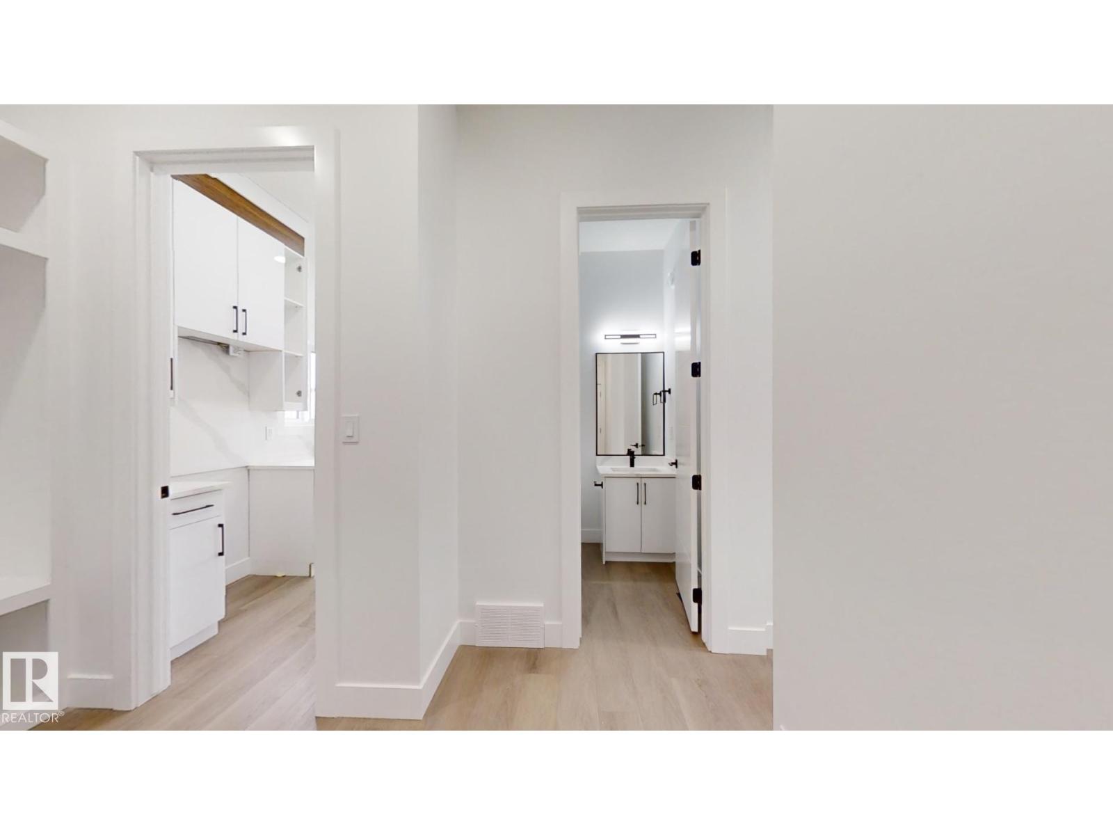 1707 18 ST NW, Edmonton