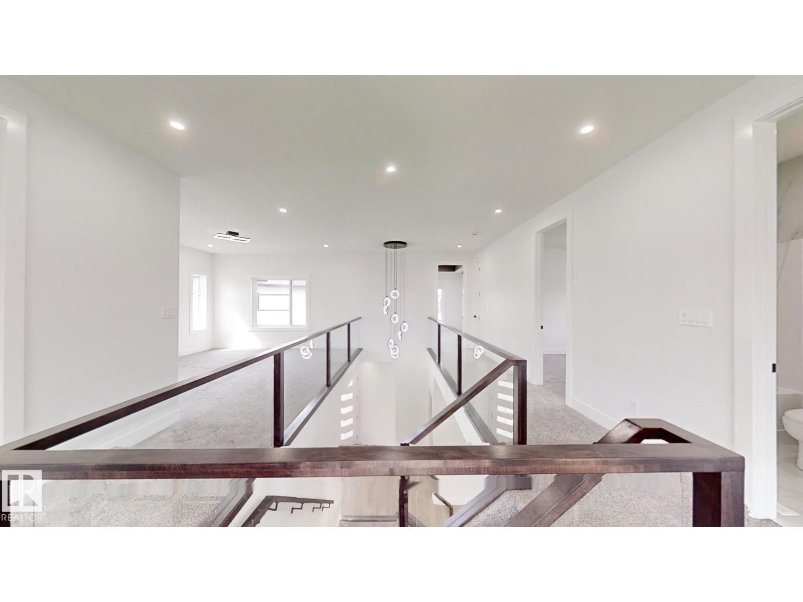 1707 18 ST NW, Edmonton