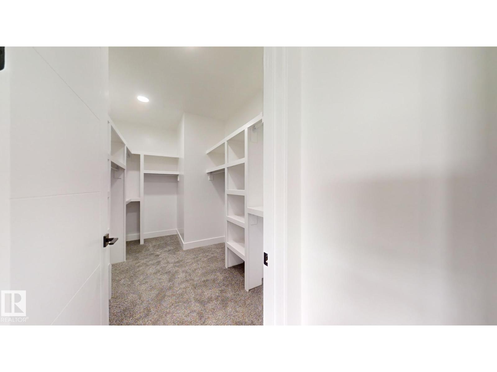 1707 18 ST NW, Edmonton