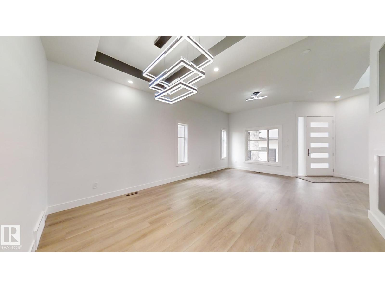 1707 18 ST NW, Edmonton