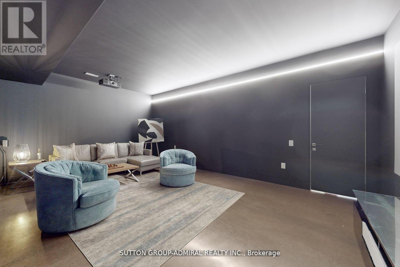 126 WOOD LANE - 32