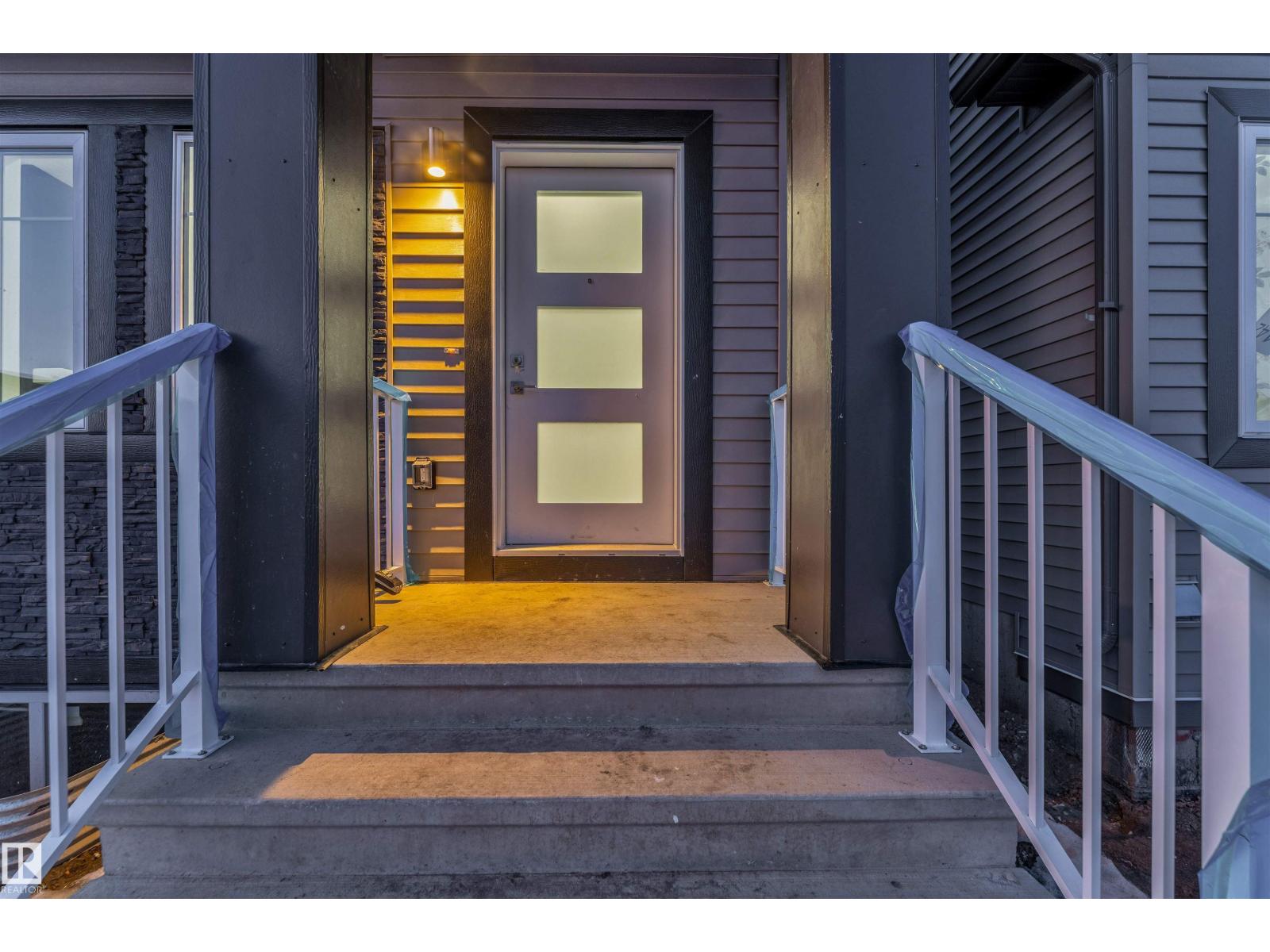 444 Crystal Creek link, Leduc