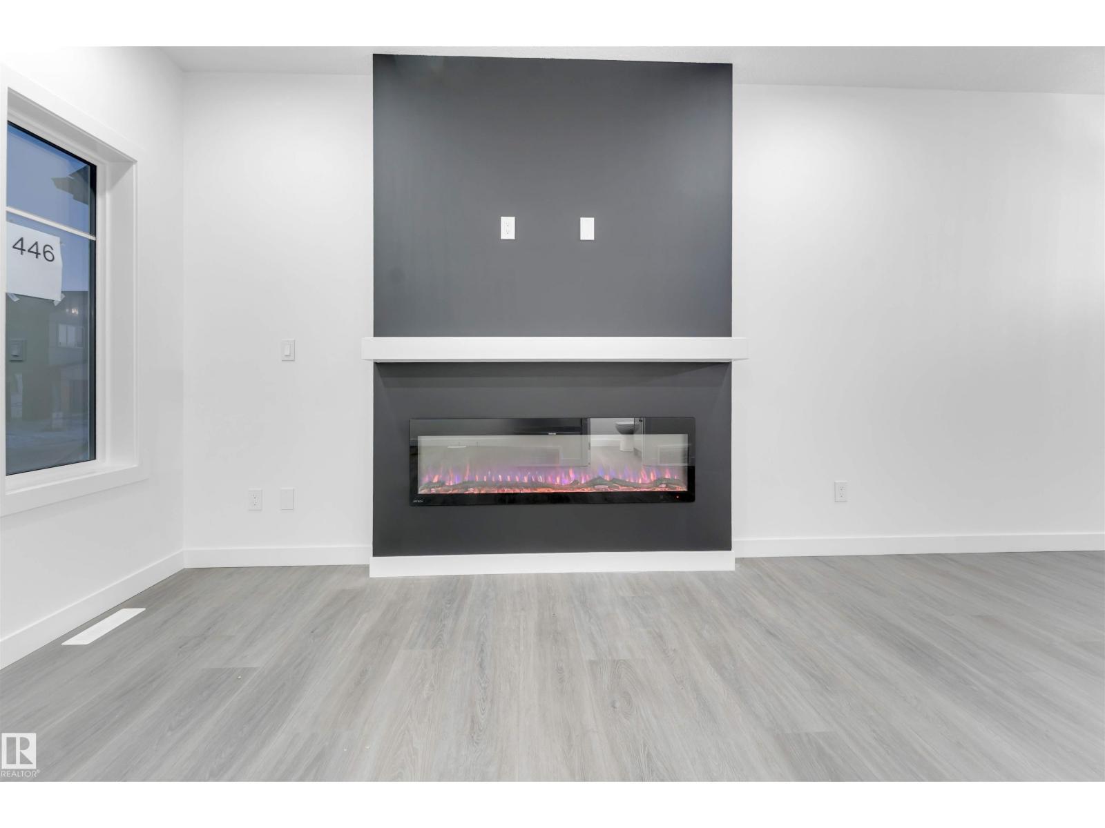 444 Crystal Creek link, Leduc