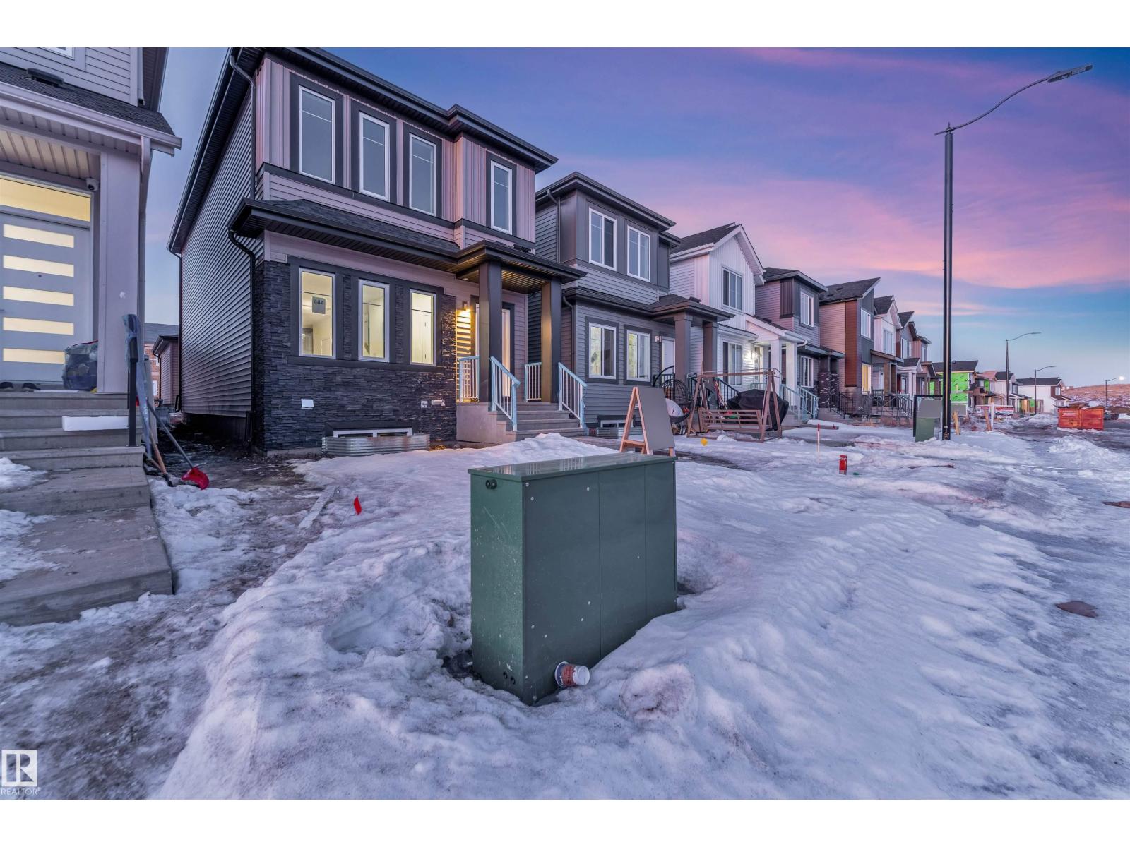 444 Crystal Creek link, Leduc