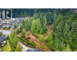 Lot A Streamside Pl, Shawnigan Lake, BC V0R2P2 Photo 10