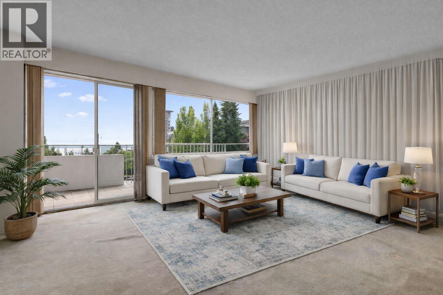 102 1730 DUCHESS AVENUE, West Vancouver