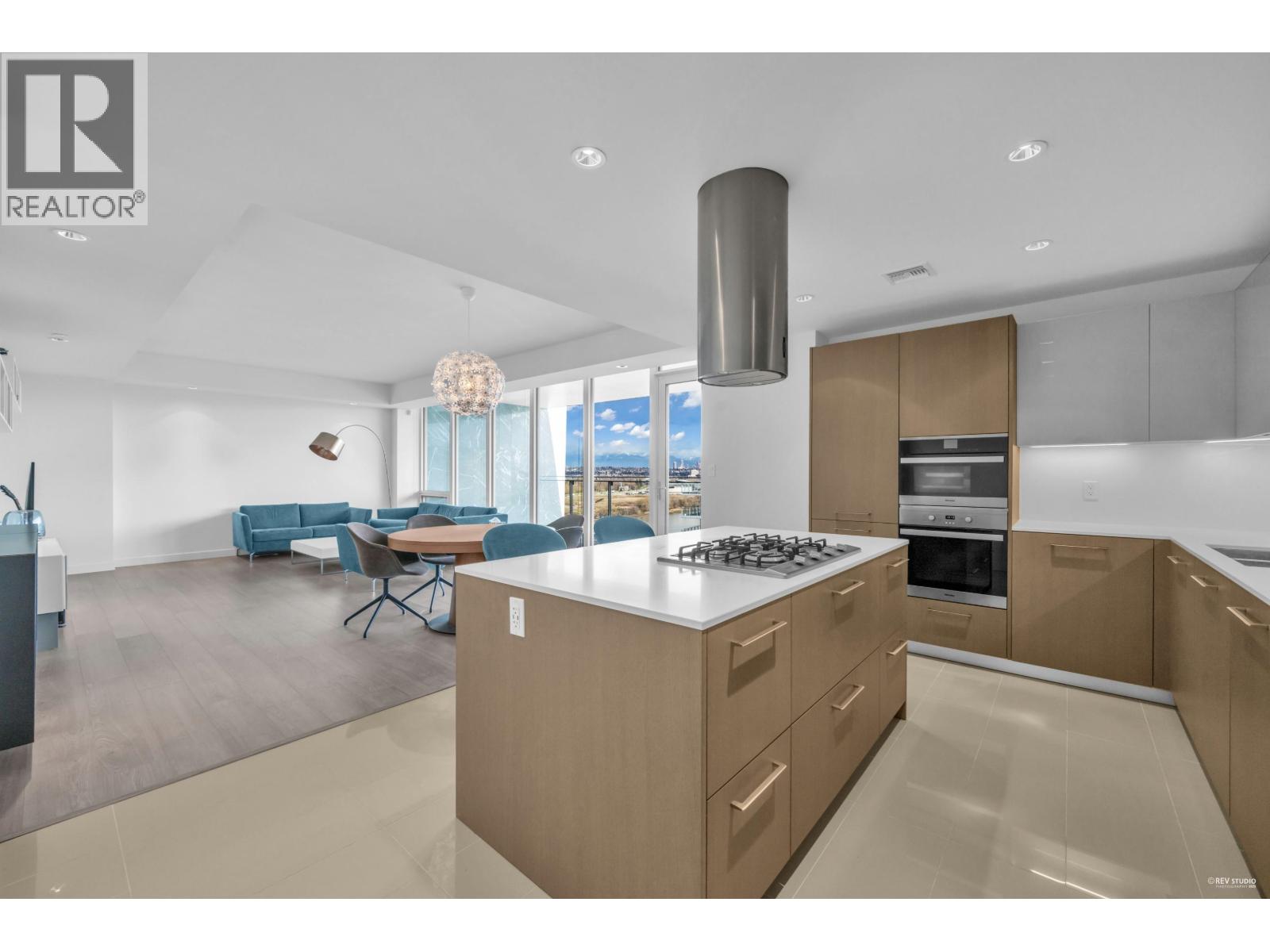 #1302-6633 PEARSON Way, Richmond