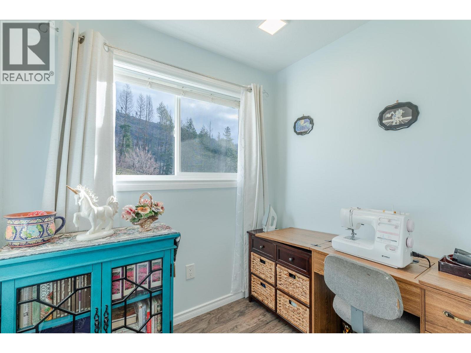 5650 Bathie Road - 17