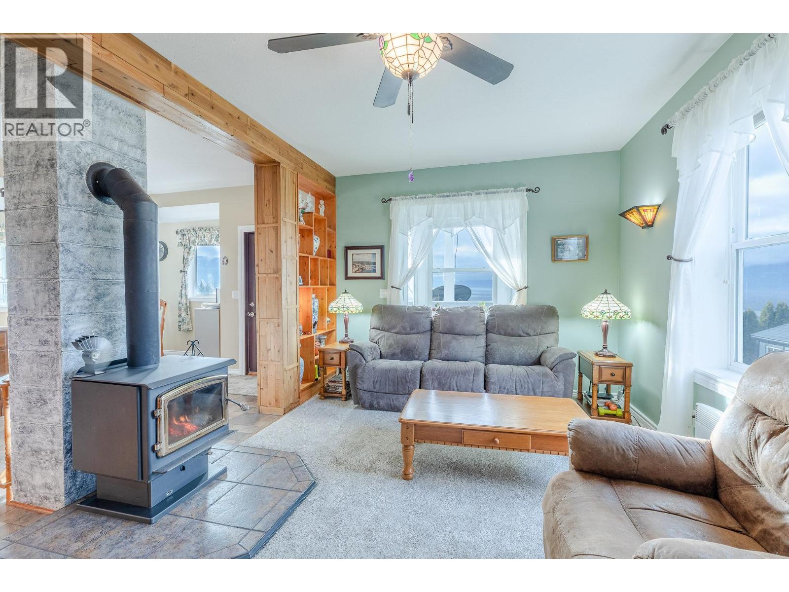 5650 BATHIE ROAD - 9