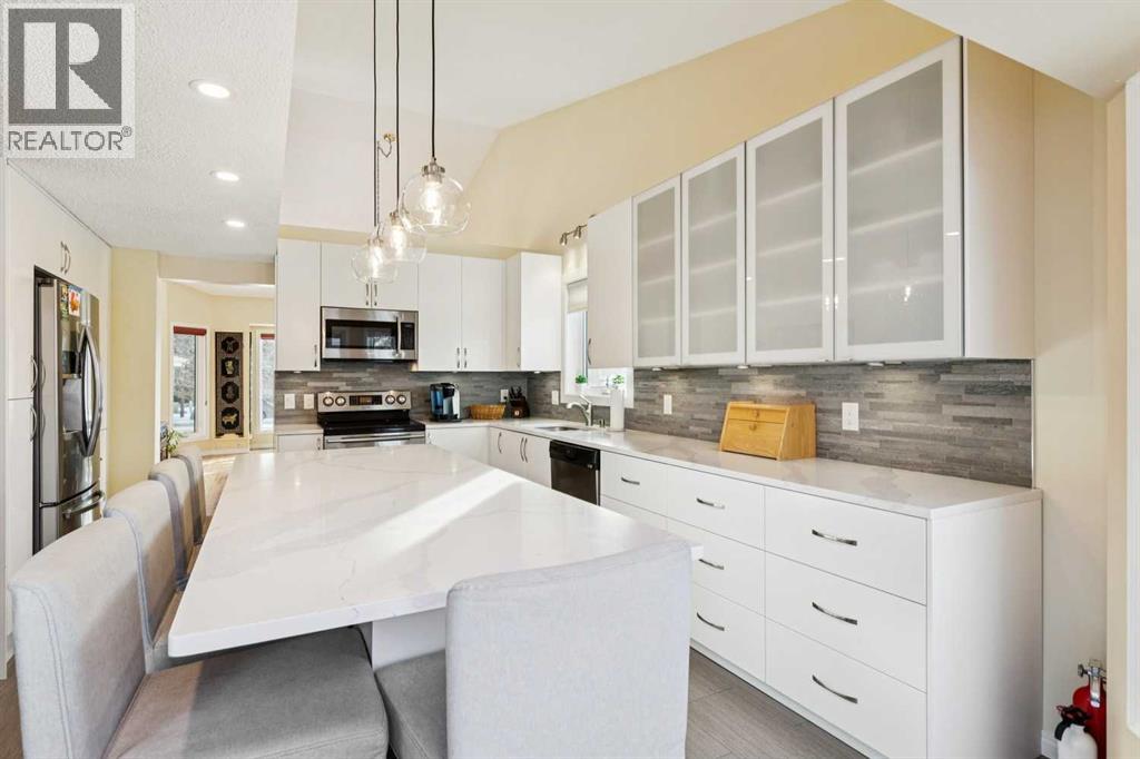 Single Family House for Sale in  Woodford Drive SW Woodbine Calgary 