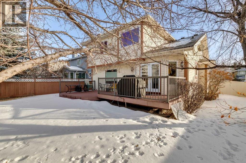 Single Family House for Sale in  Woodford Drive SW Woodbine Calgary 