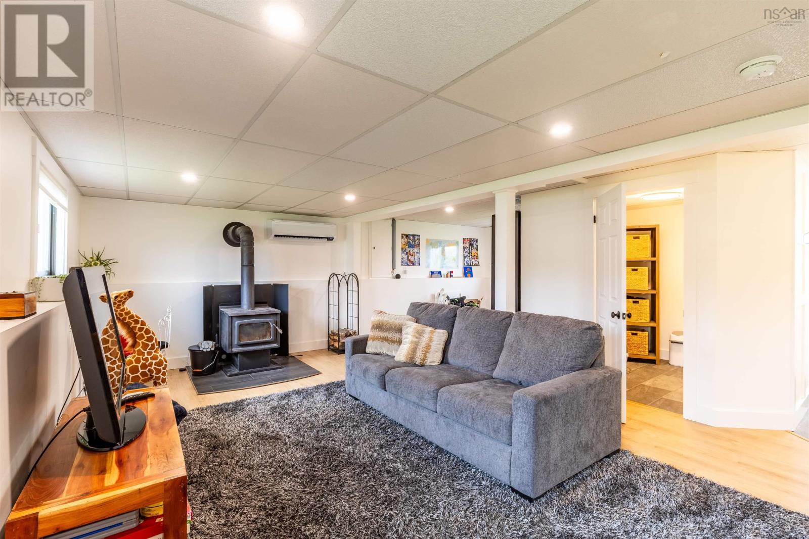 Property 19 of 27 of 484 Brunswick Street