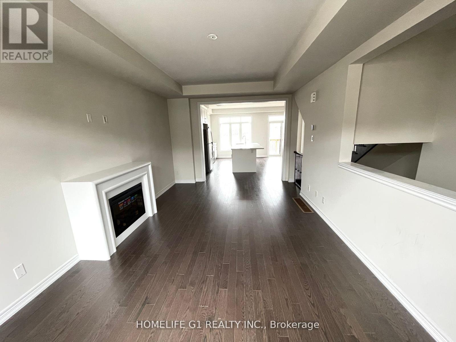 16 MORRISON CRESCENT - Photo 3 of 9, Whitby, Ontario