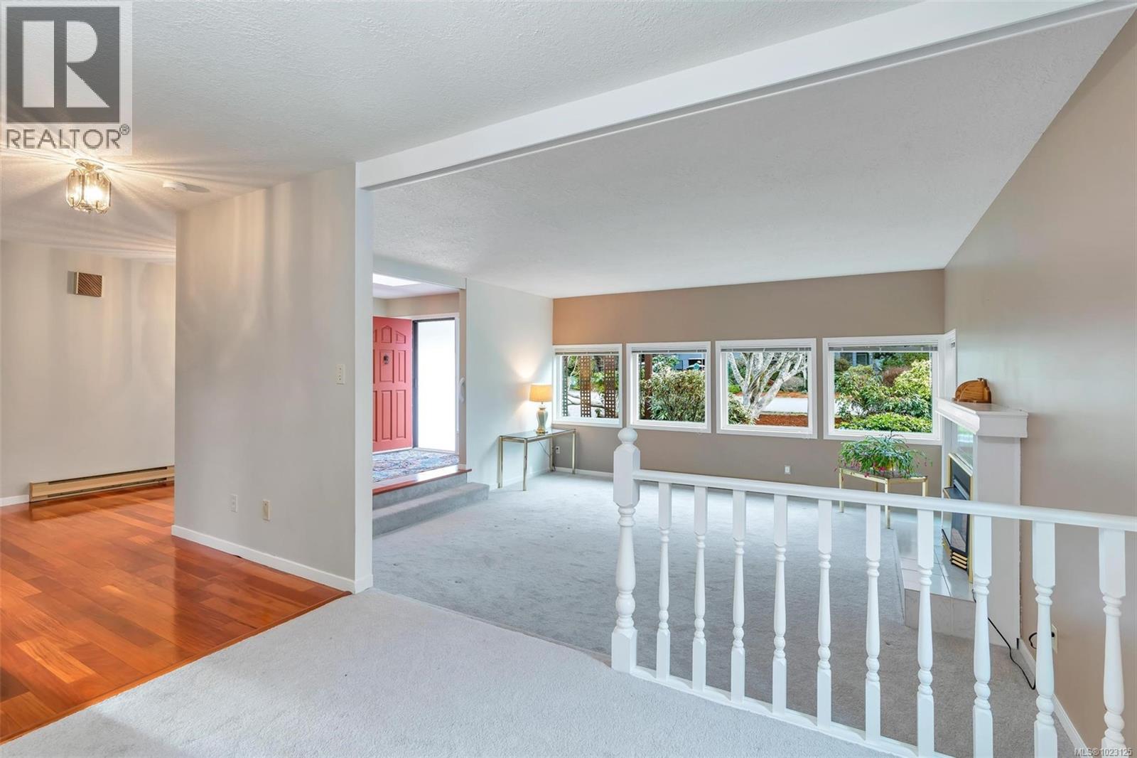  3950 Burchett Place, Saanich