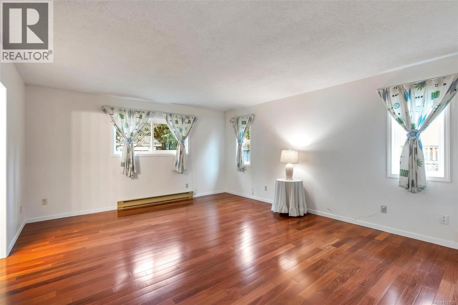  3950 Burchett Place, Saanich