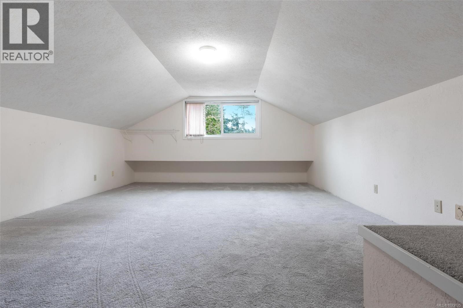  3950 Burchett Place, Saanich