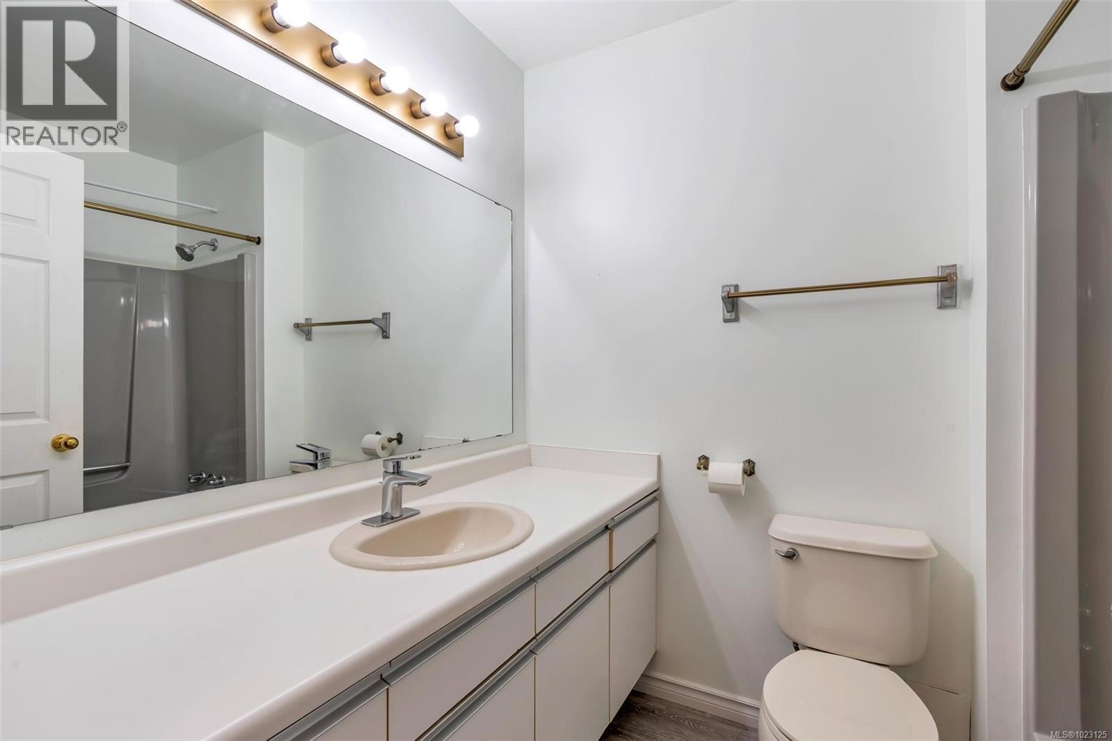  3950 Burchett Place, Saanich