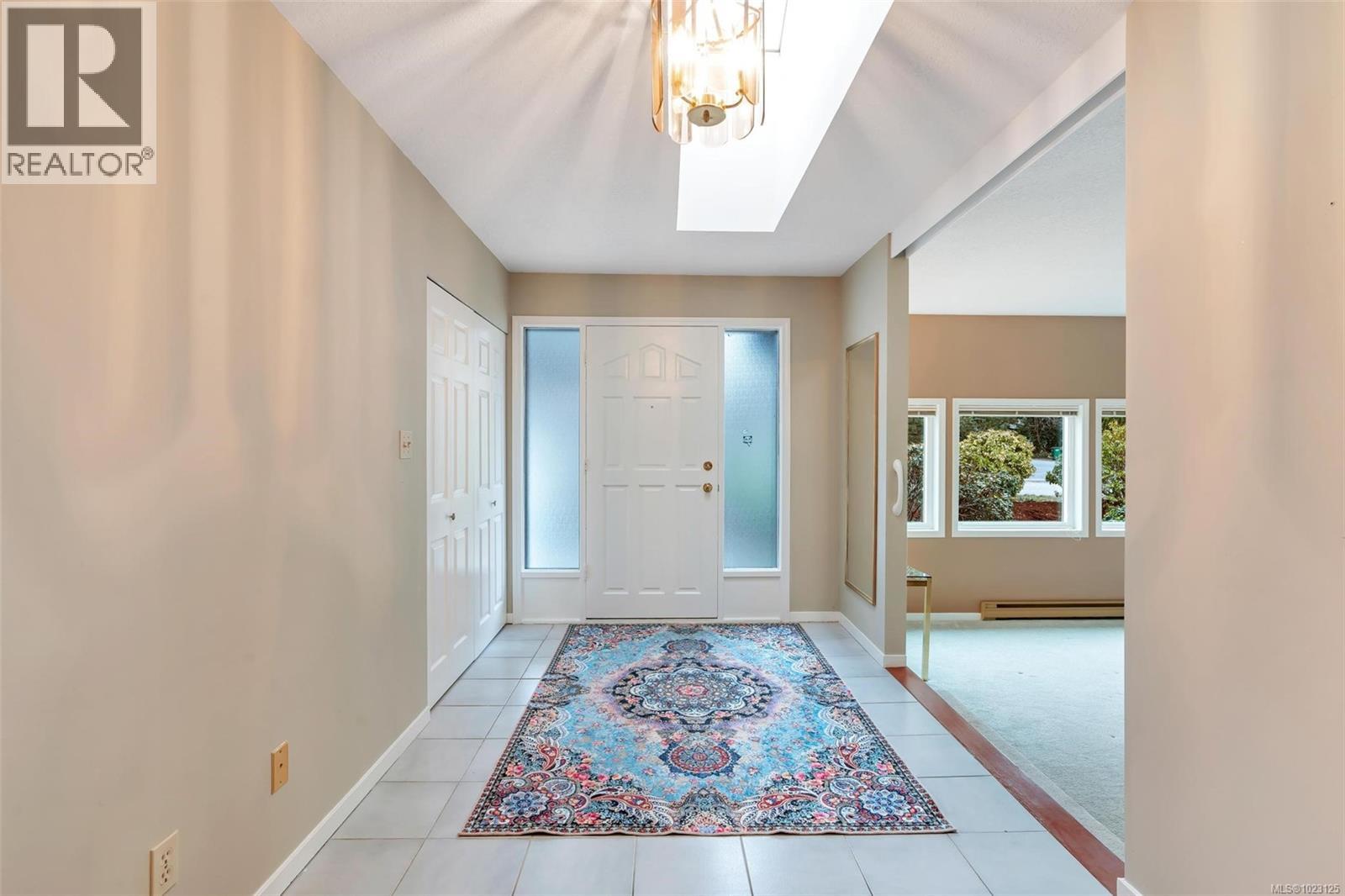  3950 Burchett Place, Saanich