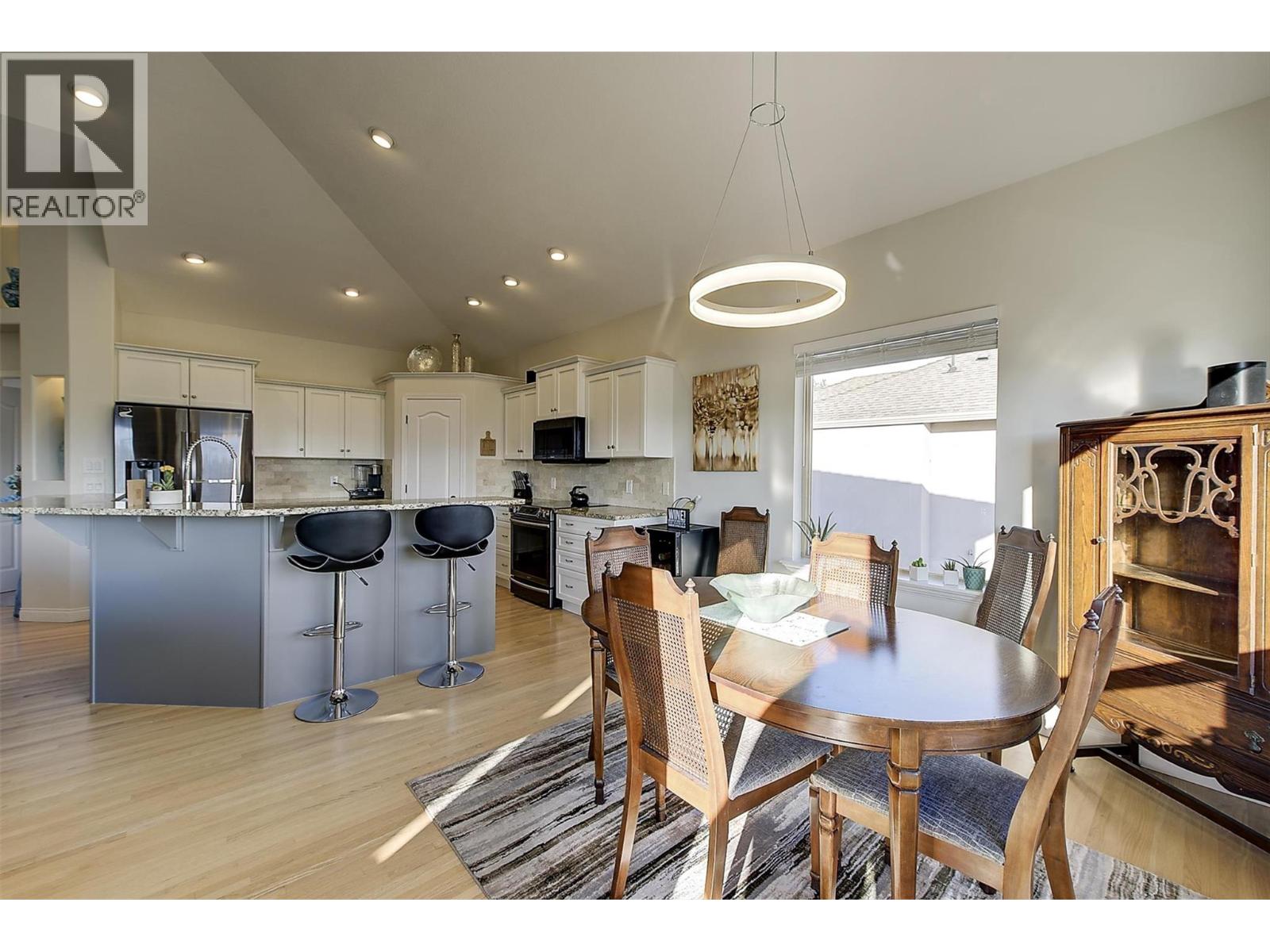  2053 Spyglass Way, West Kelowna