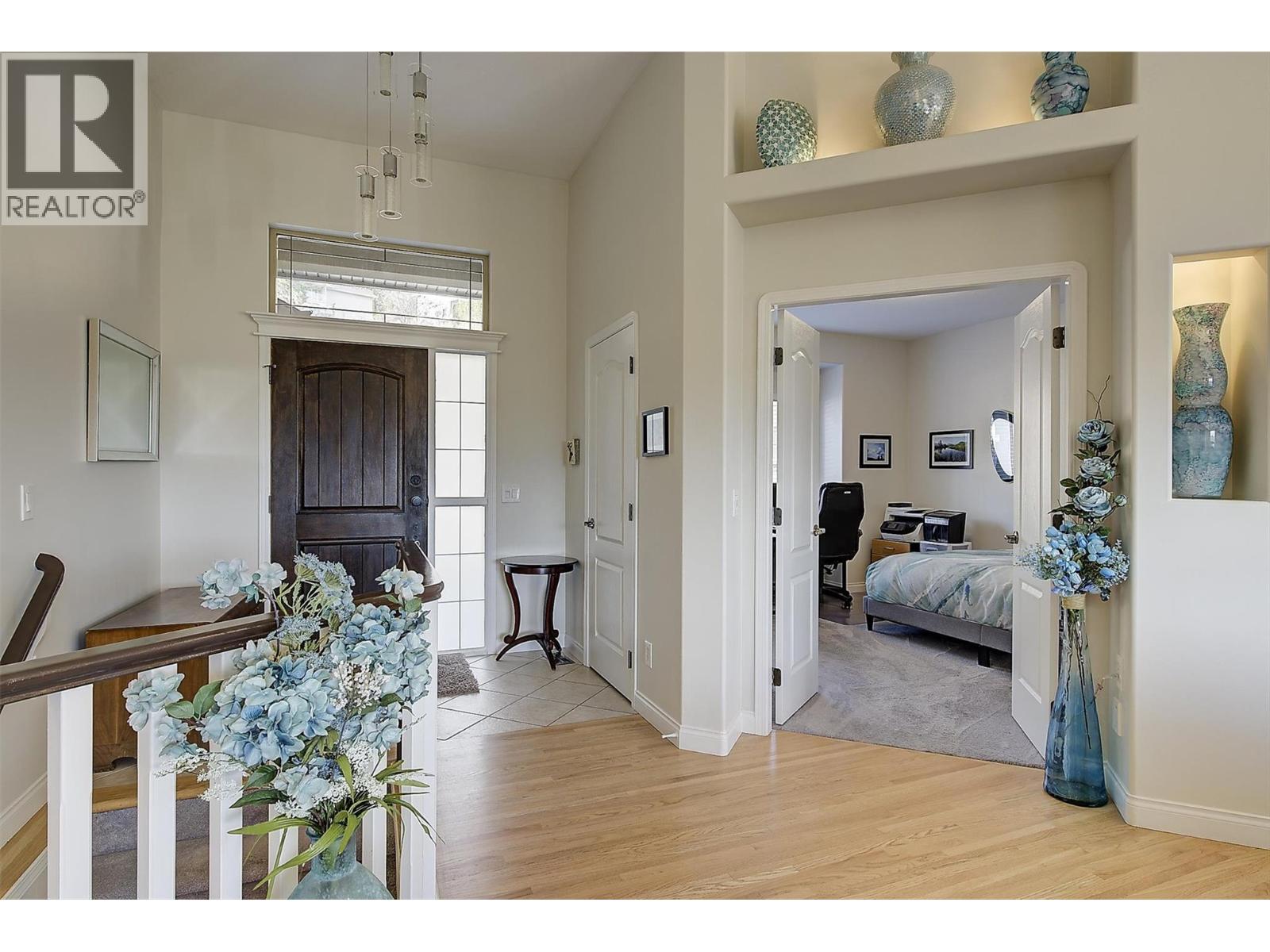  2053 Spyglass Way, West Kelowna