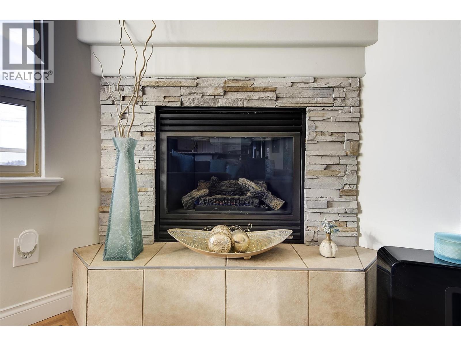  2053 Spyglass Way, West Kelowna