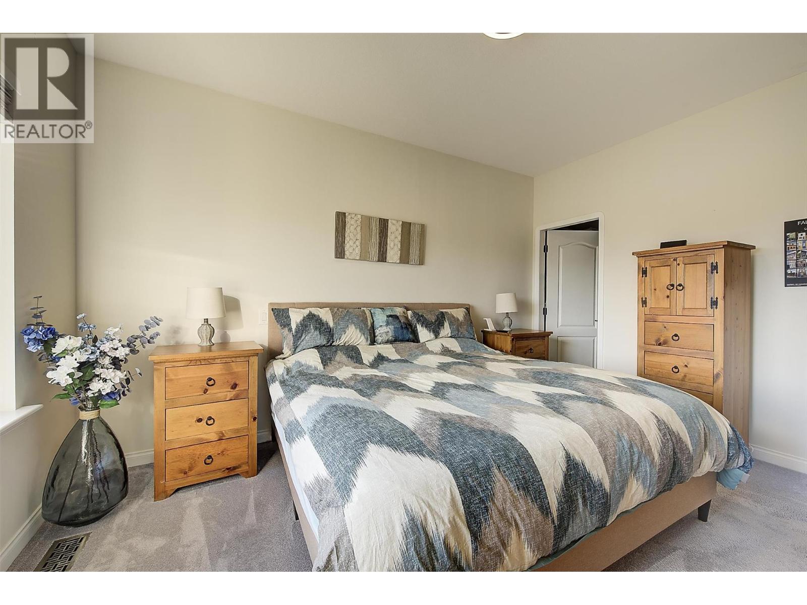  2053 Spyglass Way, West Kelowna