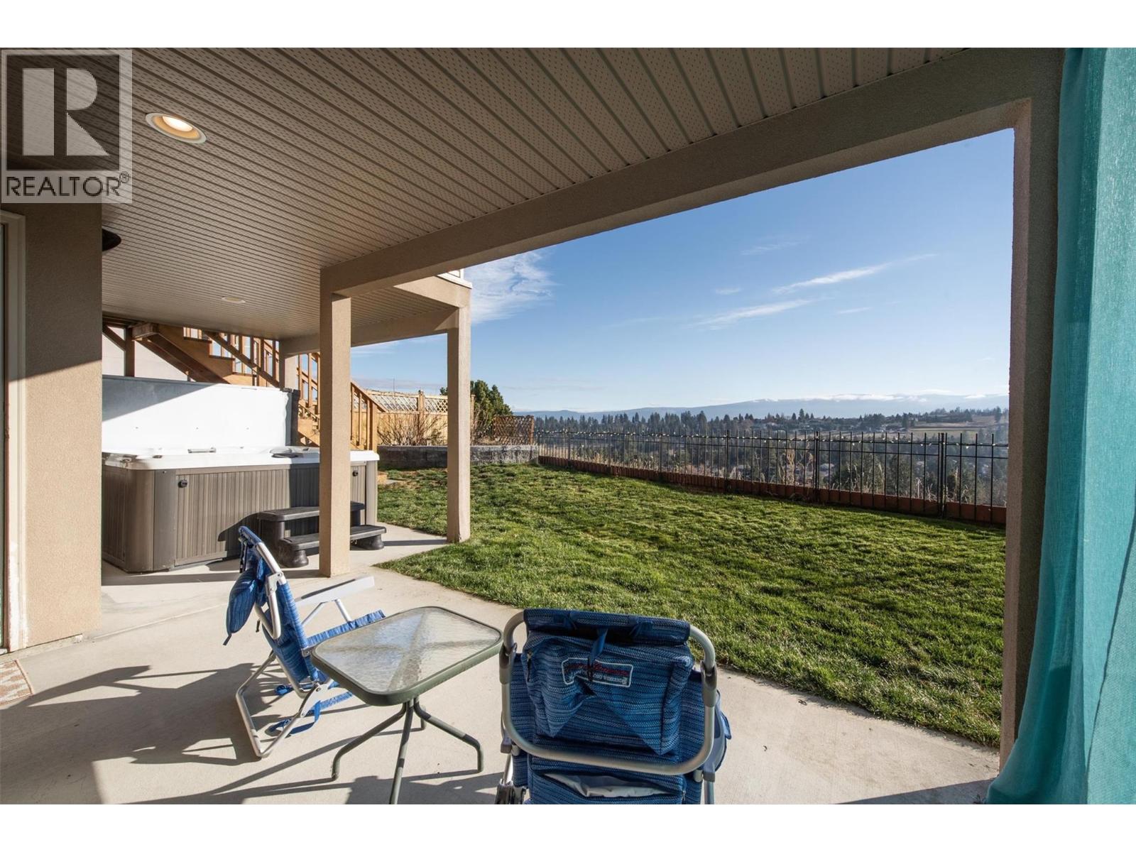 2053 Spyglass Way, West Kelowna