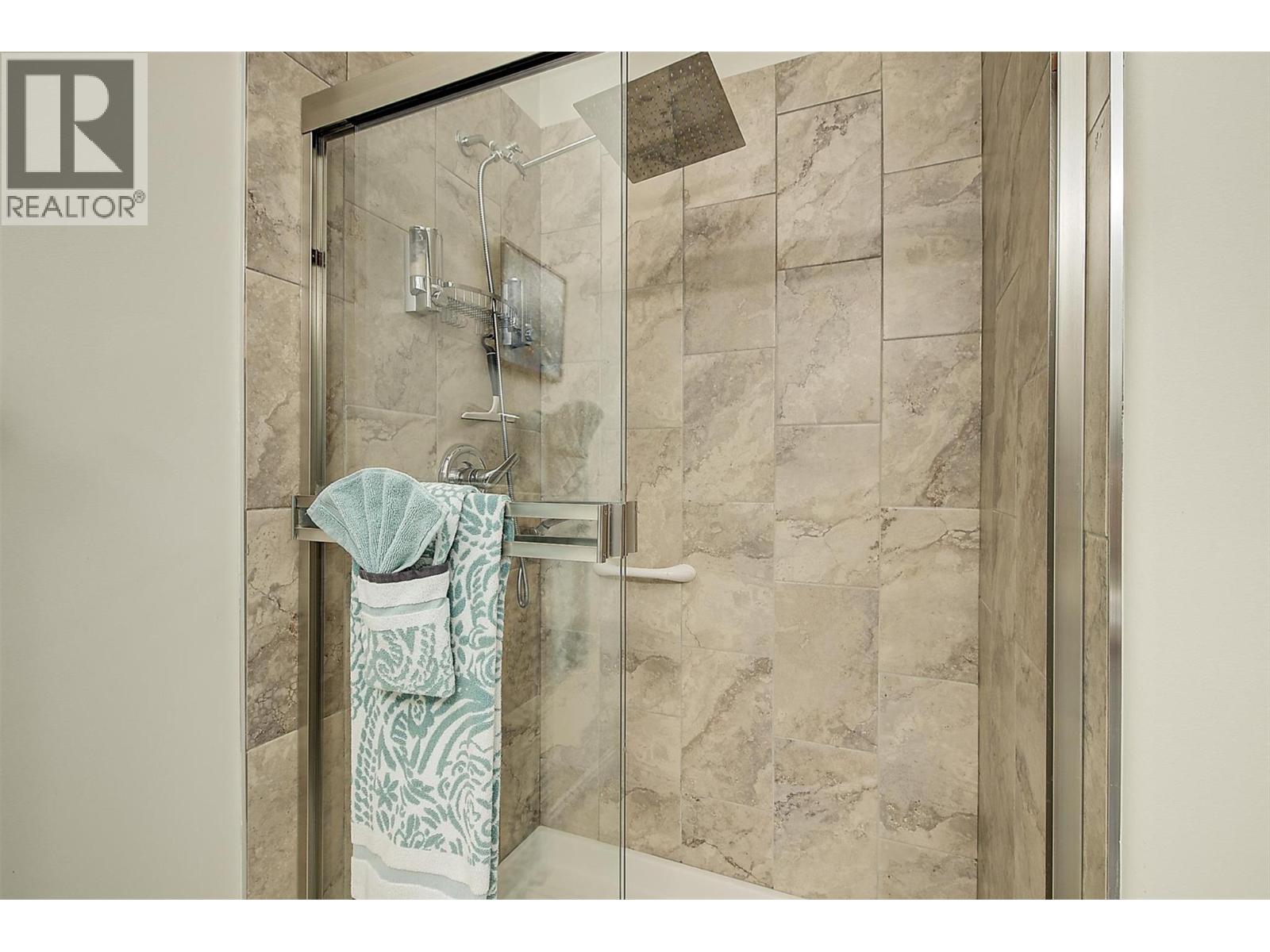  2053 Spyglass Way, West Kelowna