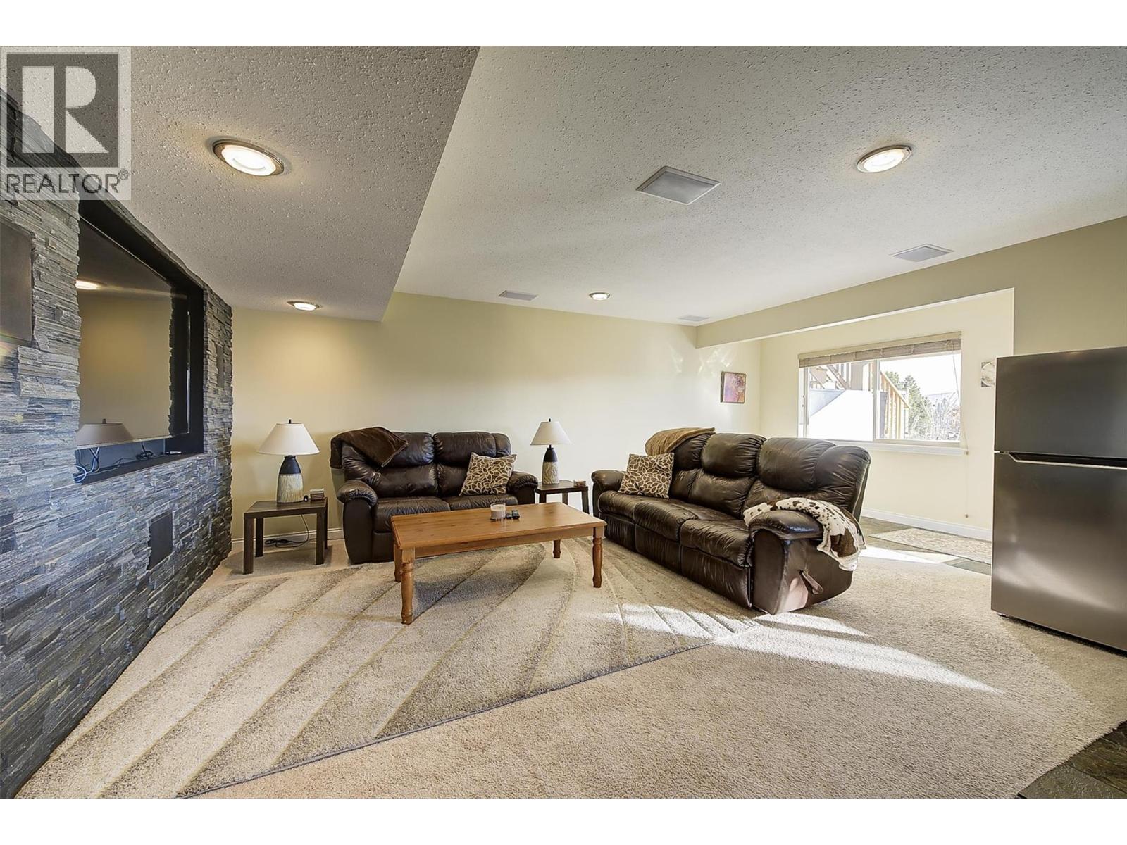  2053 Spyglass Way, West Kelowna