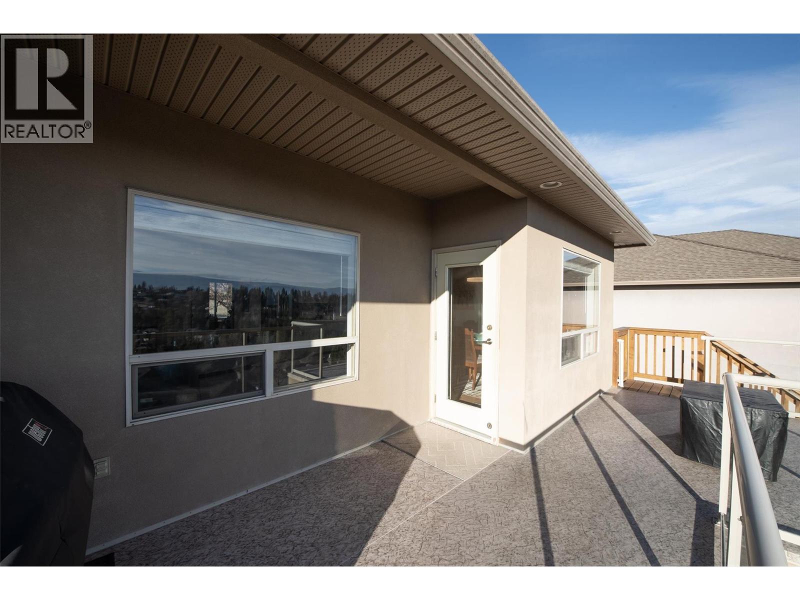  2053 Spyglass Way, West Kelowna