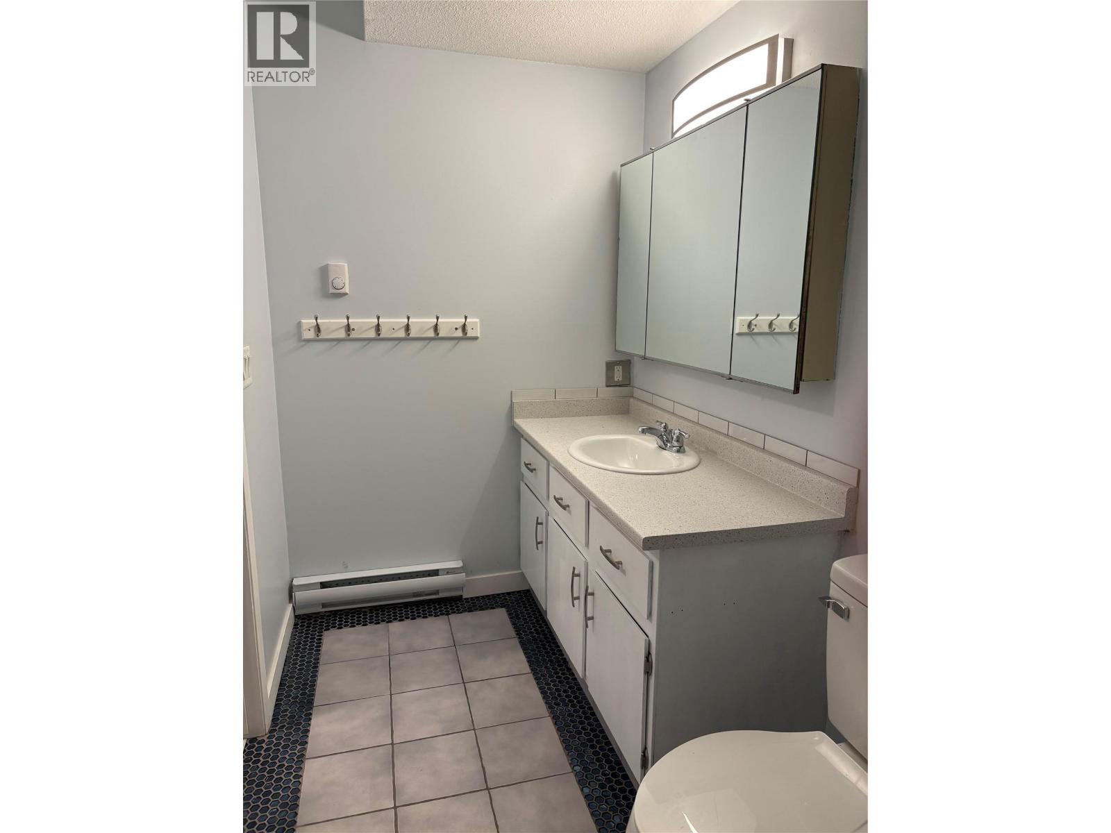 211 1640 Ufton Court, Kelowna