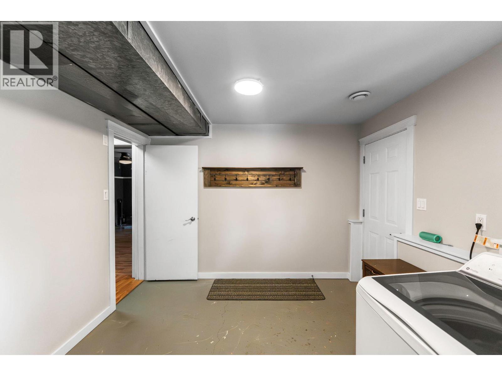  448 Darcy Mountain Road, Princeton