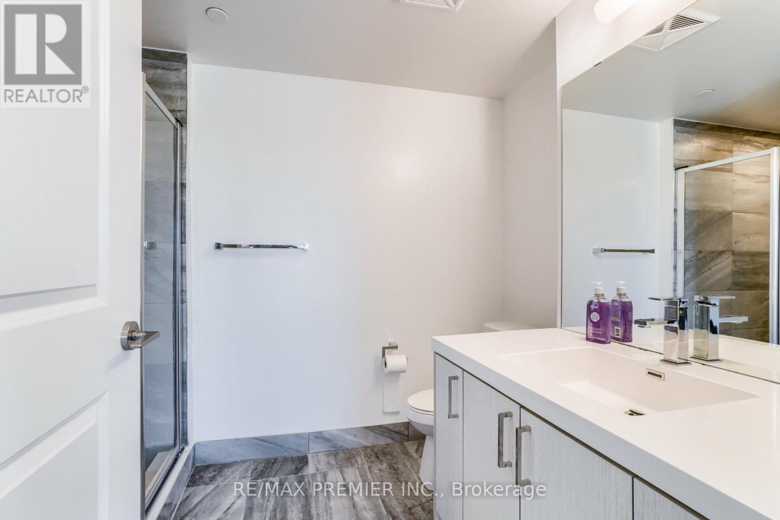 #116 155 DOWNSVIEW PARK BOULEVARD - 21