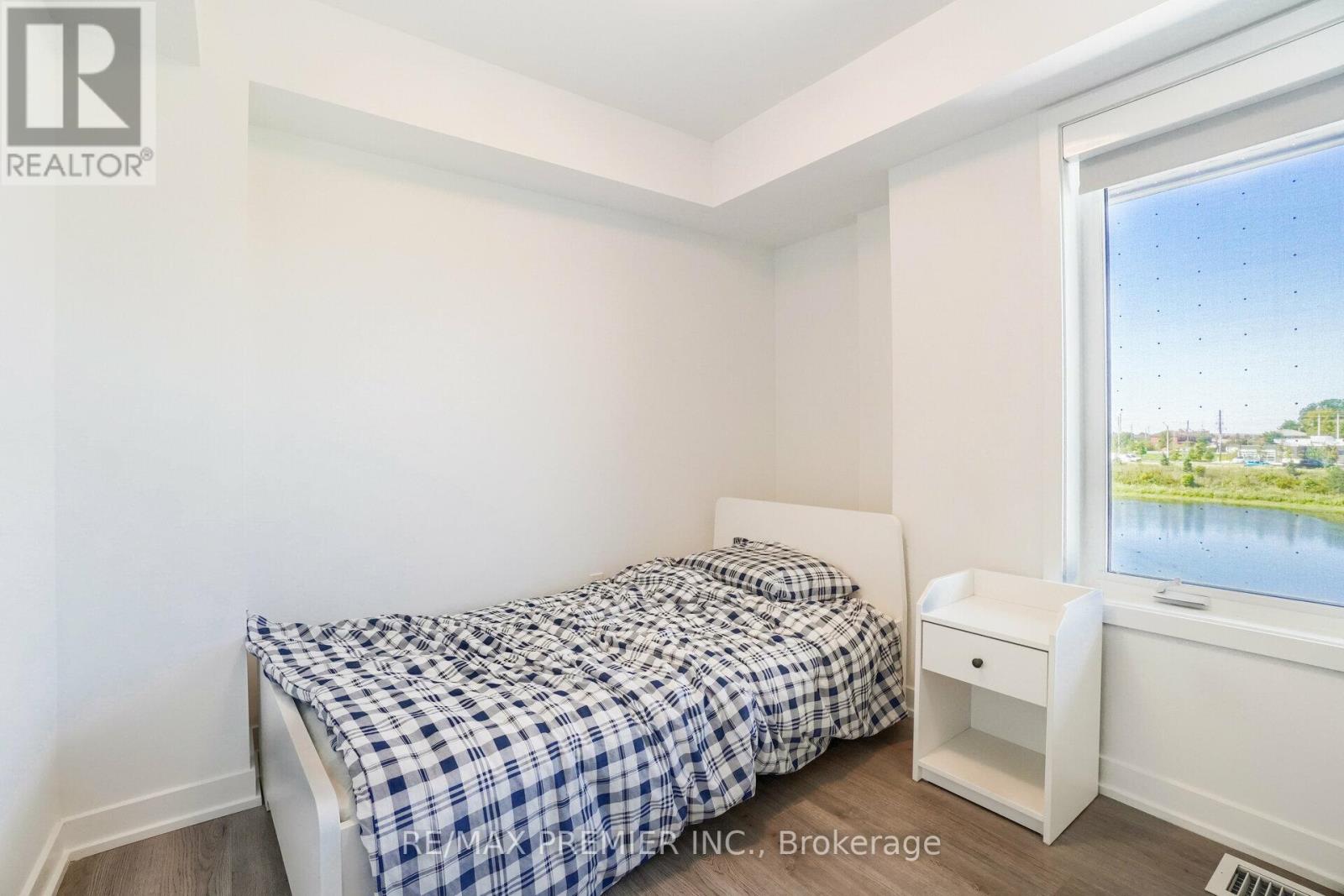 #116 155 DOWNSVIEW PARK BOULEVARD - 24