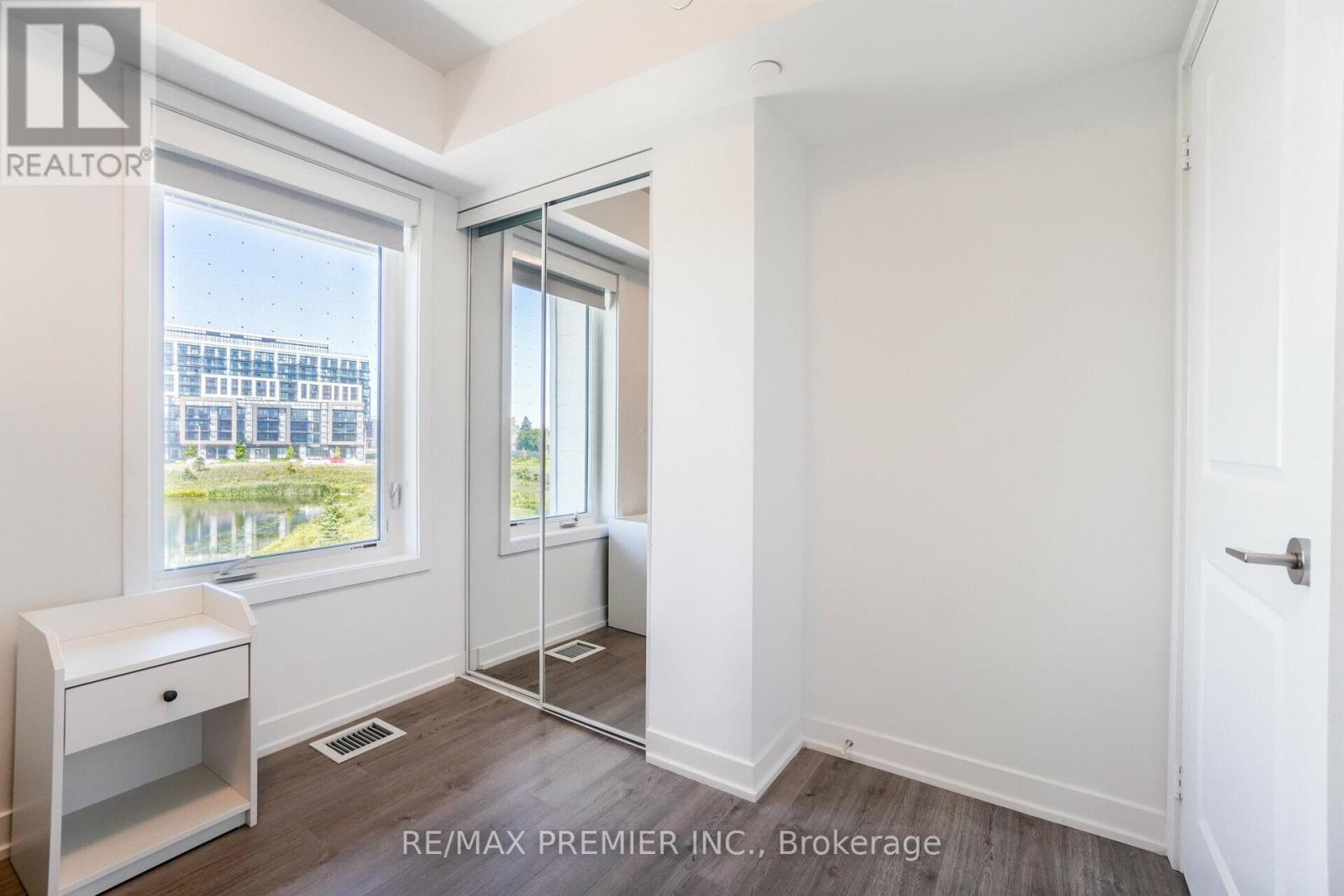 #116 155 DOWNSVIEW PARK BOULEVARD - 25
