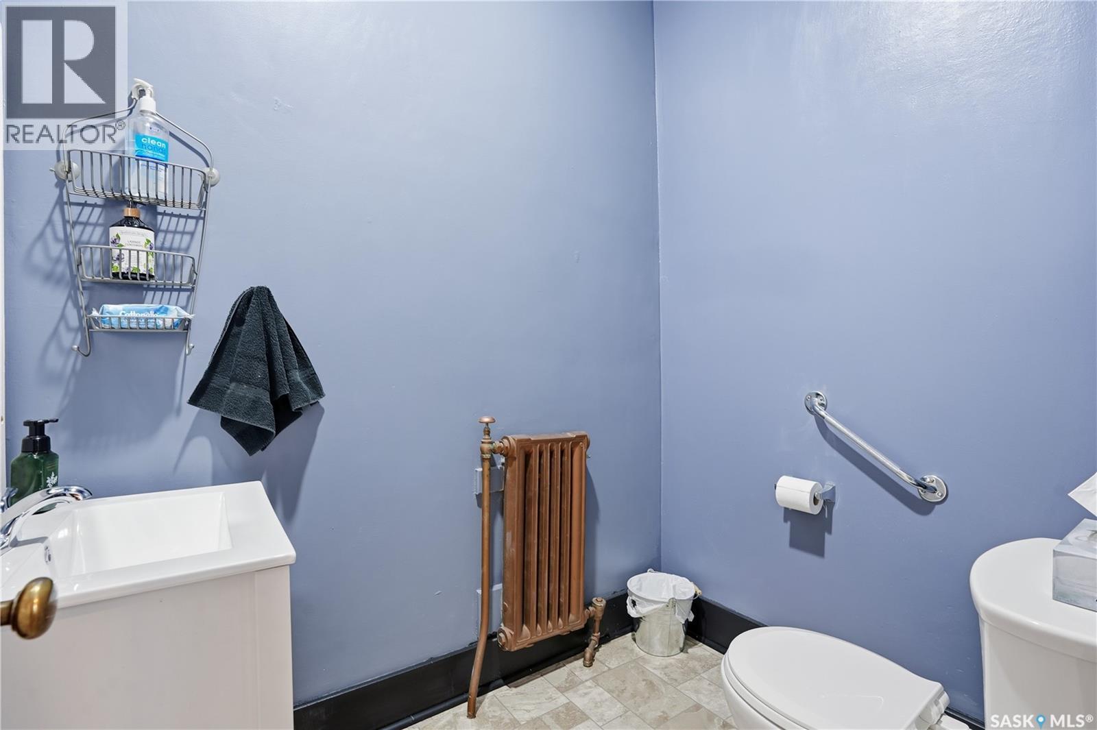 418 Main STREET — photo 17