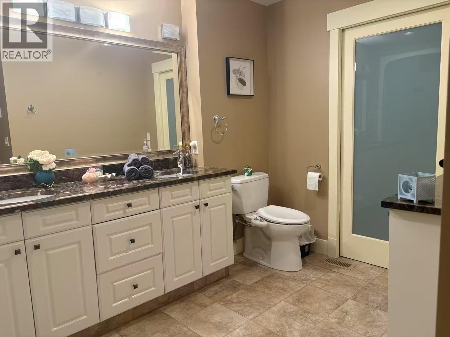 5393 SANS SOUCI ROAD, Halfmoon Bay