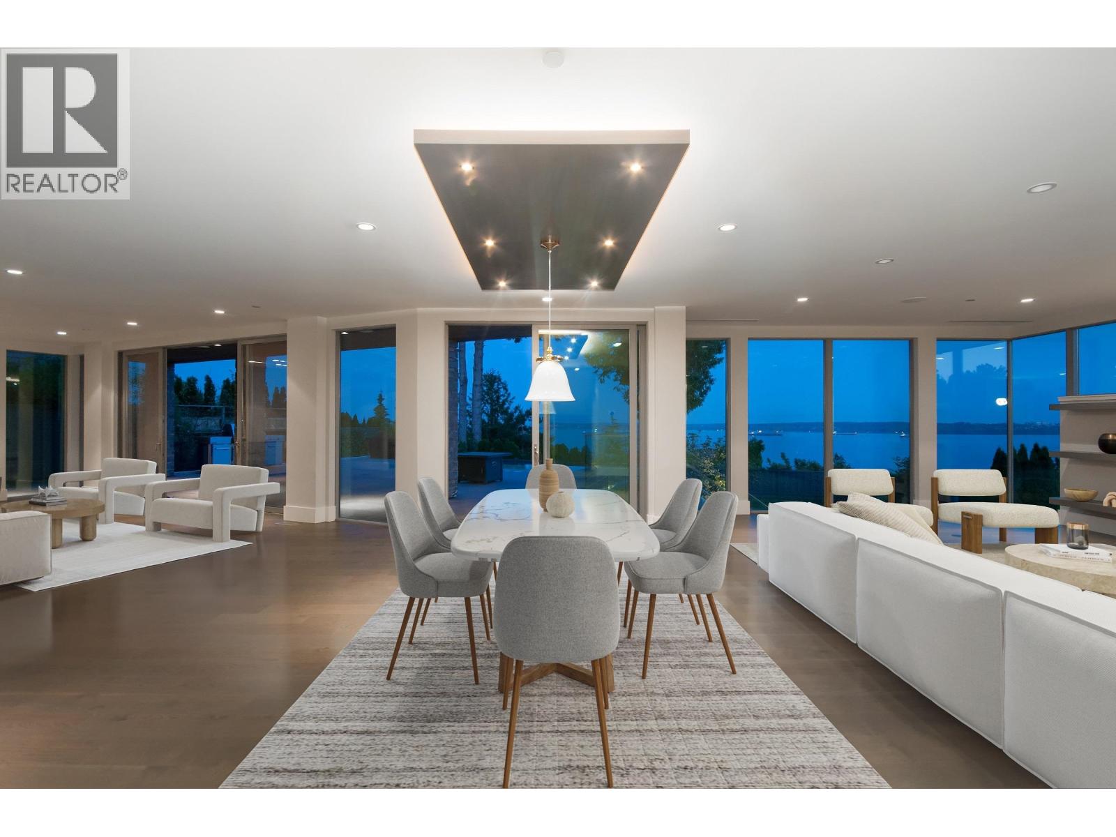 4265 ROCKBANK PLACE, West Vancouver