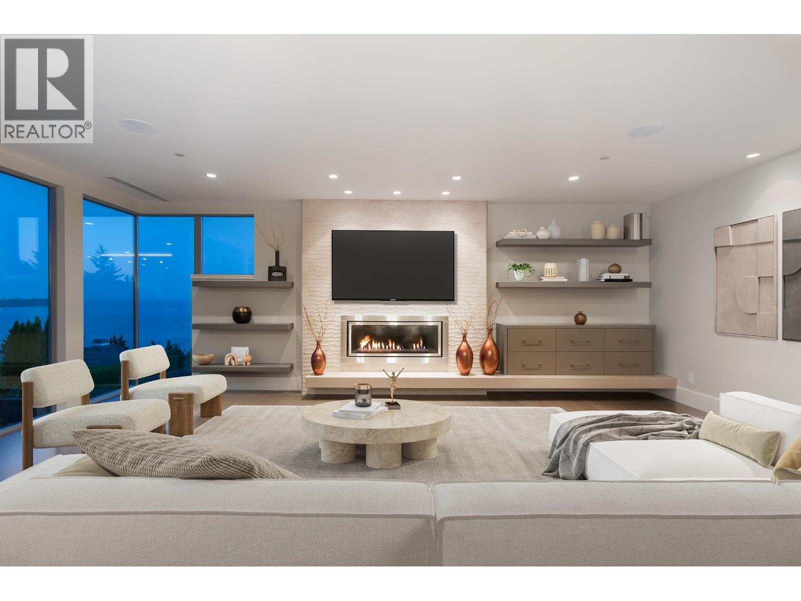 4265 ROCKBANK PLACE, West Vancouver