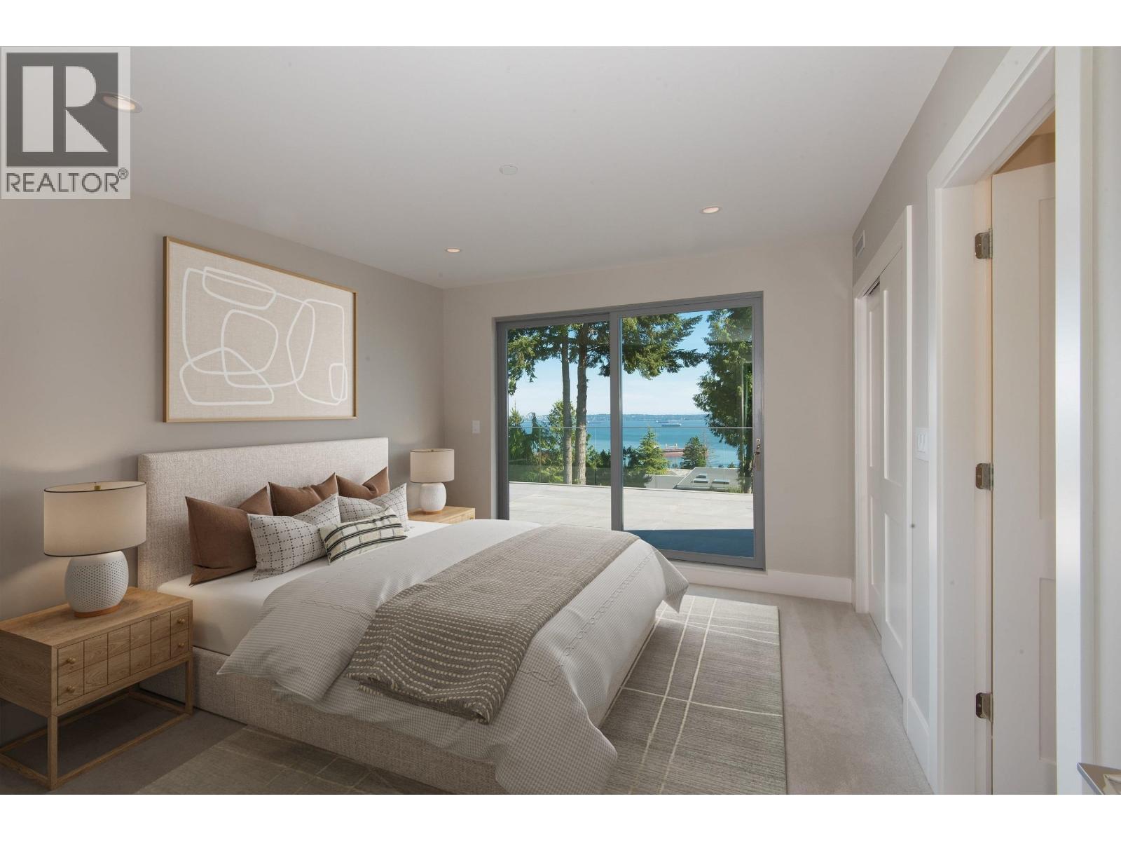 4265 ROCKBANK PLACE, West Vancouver