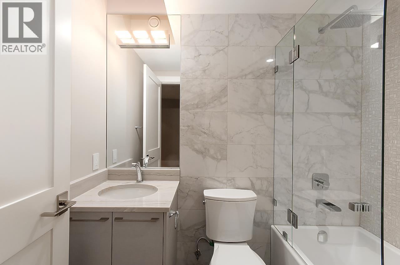 4265 ROCKBANK PLACE, West Vancouver