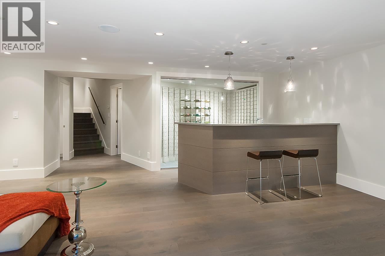 4265 ROCKBANK PLACE, West Vancouver