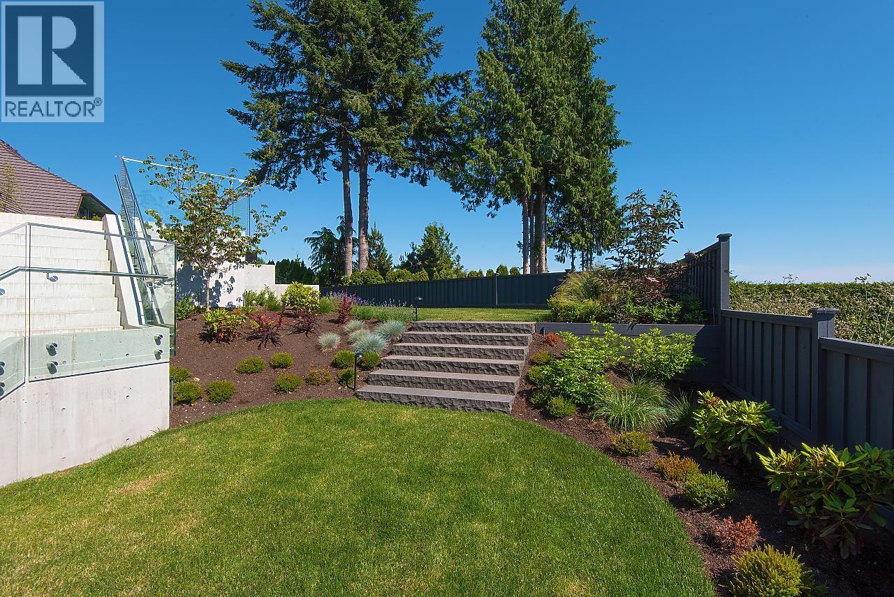 4265 ROCKBANK PLACE, West Vancouver
